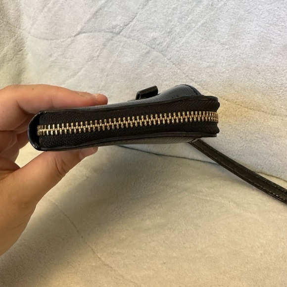 $229 Kate Spade Layton Bow Wallet Wristlet. - Picture 5 of 16